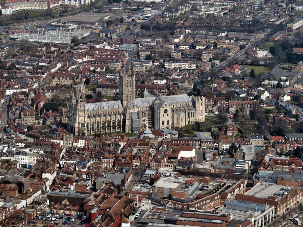 Canterbury Accommodations With Free Car Park Onsite And High Speed Wifi 外观 照片