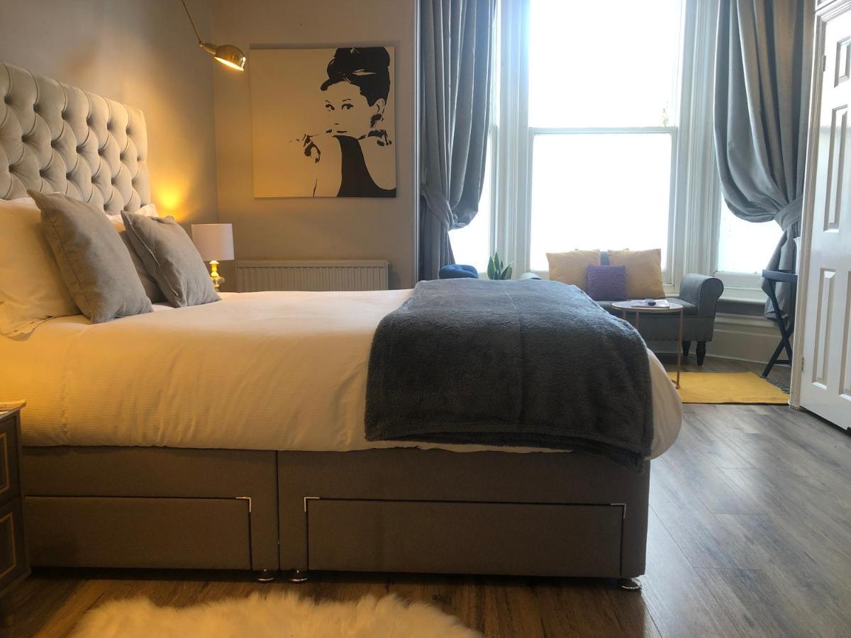 Canterbury Accommodations With Free Car Park Onsite And High Speed Wifi 外观 照片
