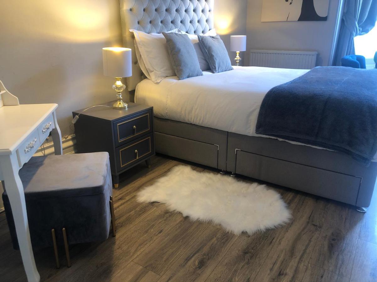 Canterbury Accommodations With Free Car Park Onsite And High Speed Wifi 外观 照片