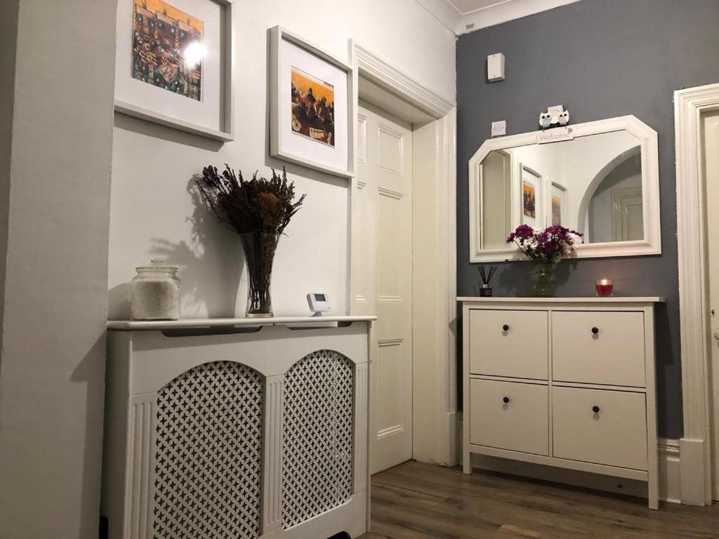 Canterbury Accommodations With Free Car Park Onsite And High Speed Wifi 外观 照片