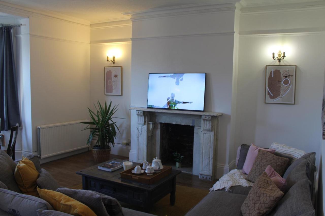Canterbury Accommodations With Free Car Park Onsite And High Speed Wifi 外观 照片