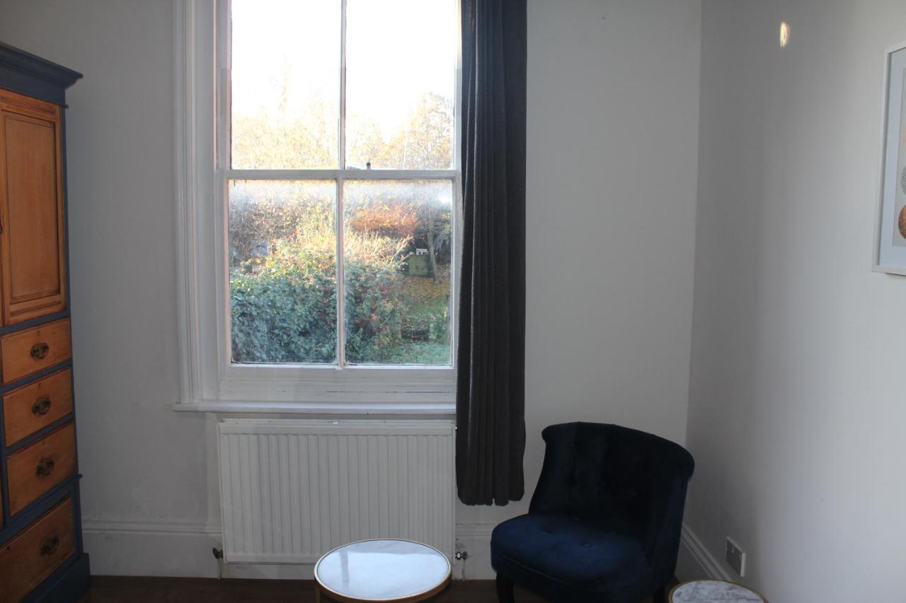 Canterbury Accommodations With Free Car Park Onsite And High Speed Wifi 外观 照片