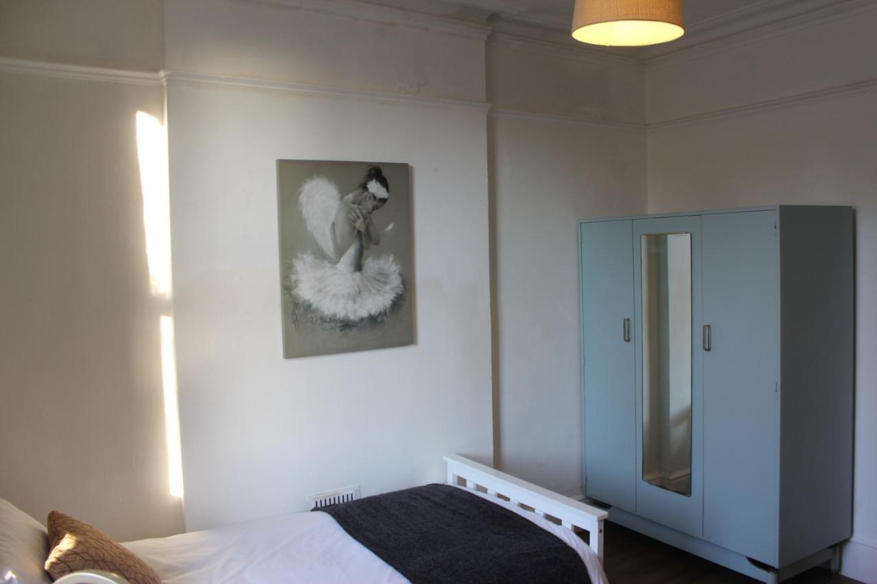Canterbury Accommodations With Free Car Park Onsite And High Speed Wifi 外观 照片