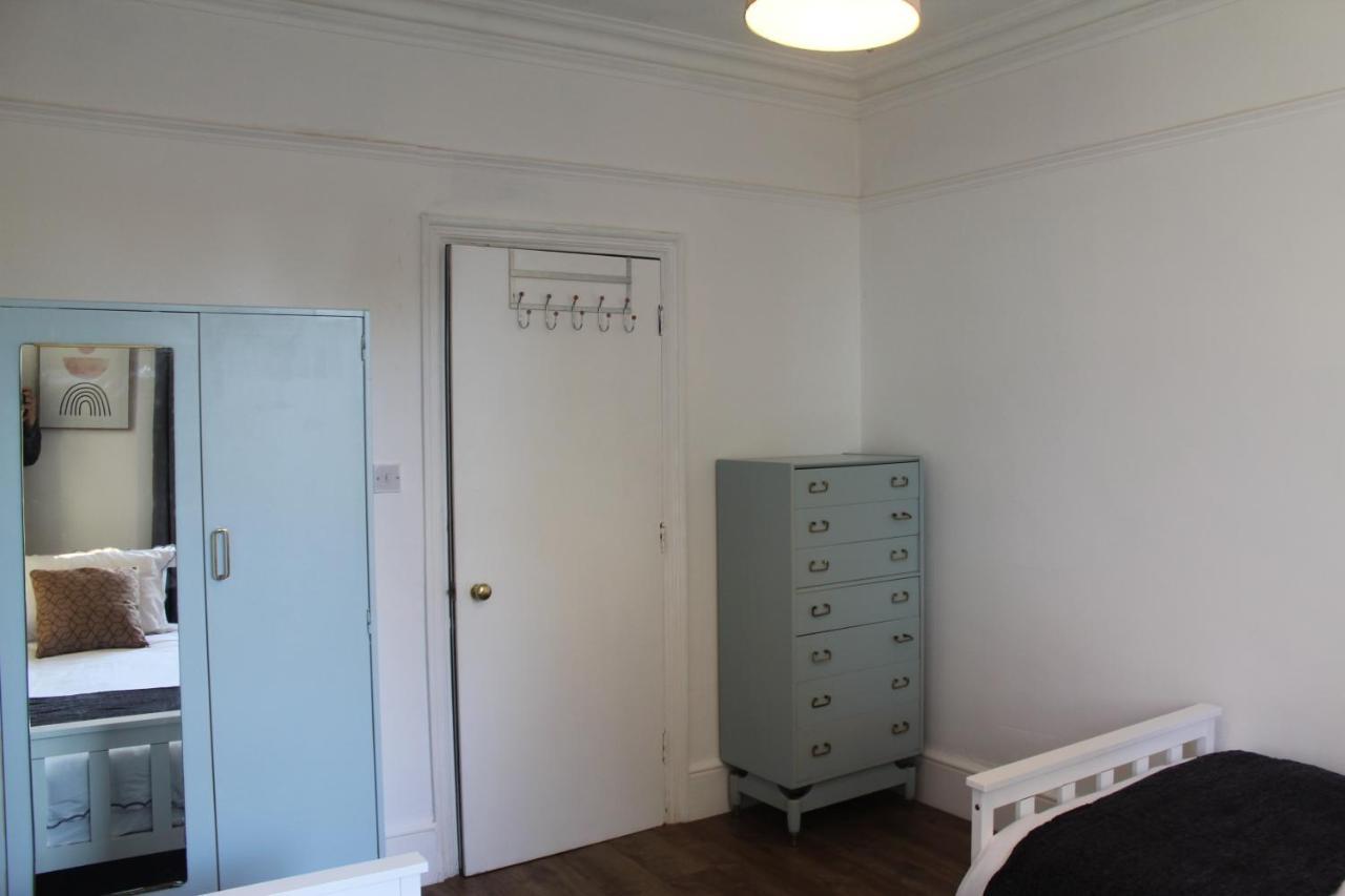 Canterbury Accommodations With Free Car Park Onsite And High Speed Wifi 外观 照片