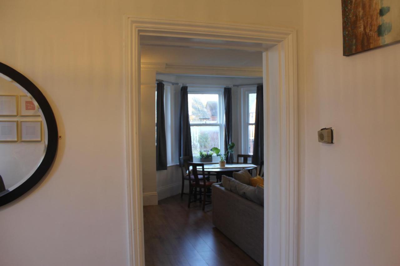 Canterbury Accommodations With Free Car Park Onsite And High Speed Wifi 外观 照片